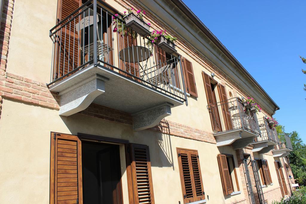 Alta Villa The Countryhouse Adults Only Boutique Bnb Vigliano d'Asti Exterior foto