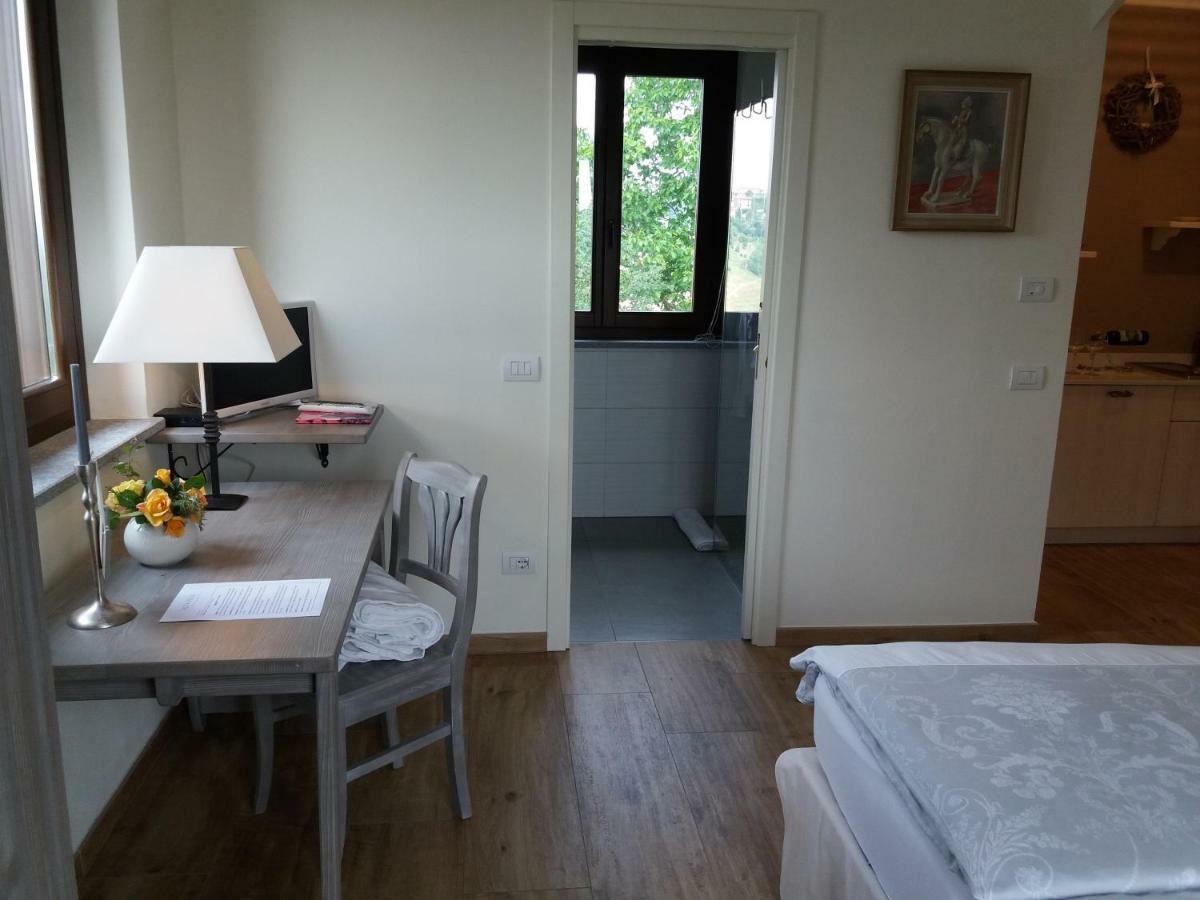 Alta Villa The Countryhouse Adults Only Boutique Bnb Vigliano d'Asti Exterior foto