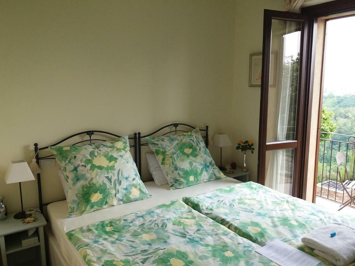 Alta Villa The Countryhouse Adults Only Boutique Bnb Vigliano d'Asti Exterior foto