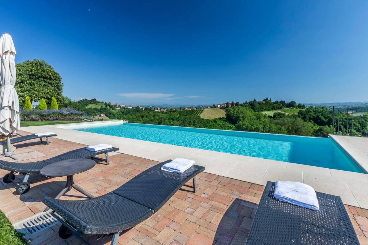 Alta Villa The Countryhouse Adults Only Boutique Bnb Vigliano d'Asti Exterior foto